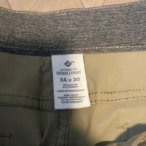 Khaki straight fit Denali pant